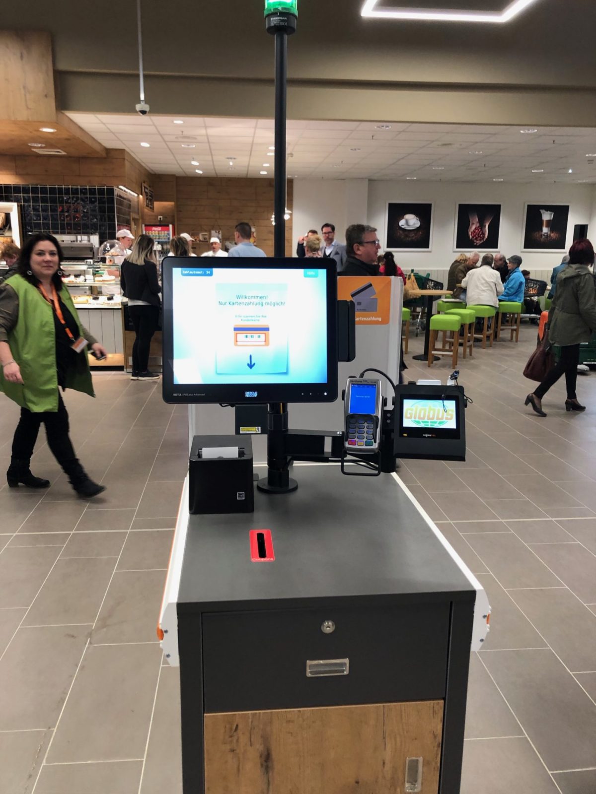 Self Checkout Anstelle Bargeld Supermarkt Inside